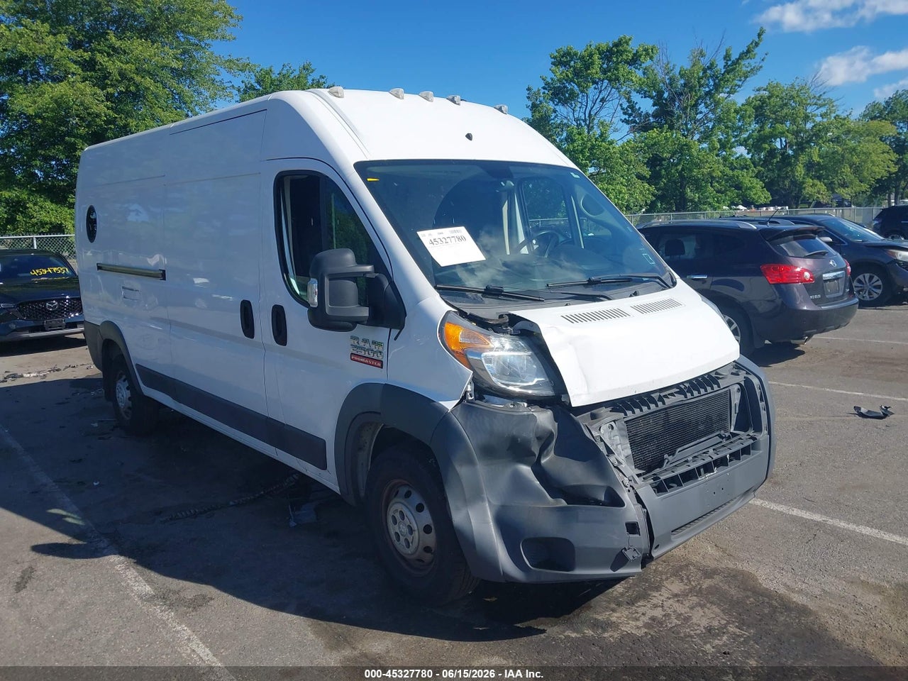 3C6TRVDG5JE****** · 2018 RAM PROMASTER 2500 HIGH ROOF 159 WB