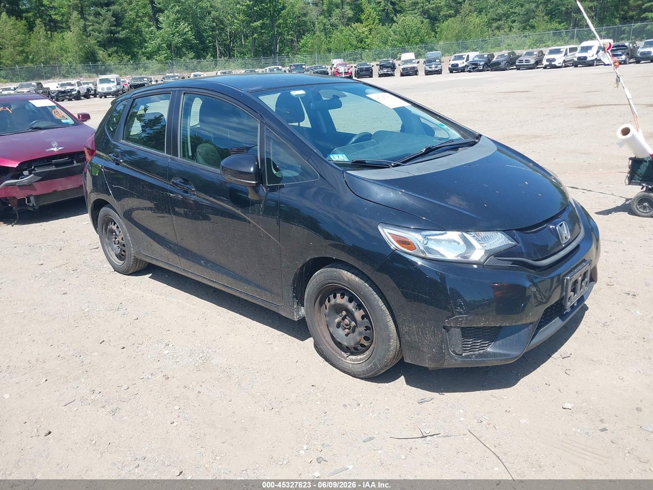 3HGGK5H58FM****** · 2015 HONDA FIT LX