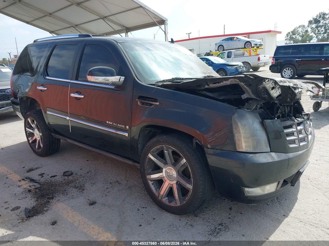 1GYFK63808R****** · 2008 CADILLAC ESCALADE STANDARD