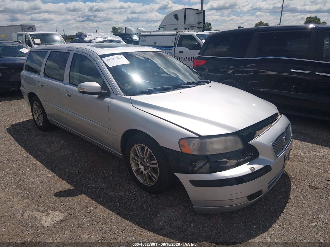 YV1SW612572****** · 2007 VOLVO V70 2.4