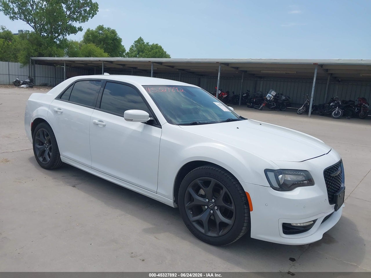 2023 CHRYSLER 300 TOURING L