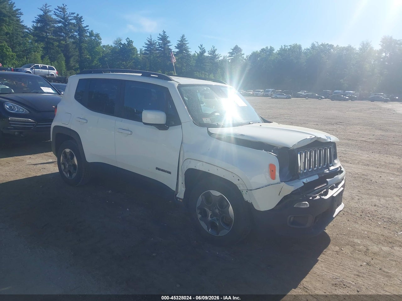 ZACCJABW2GP****** · 2016 JEEP RENEGADE LATITUDE