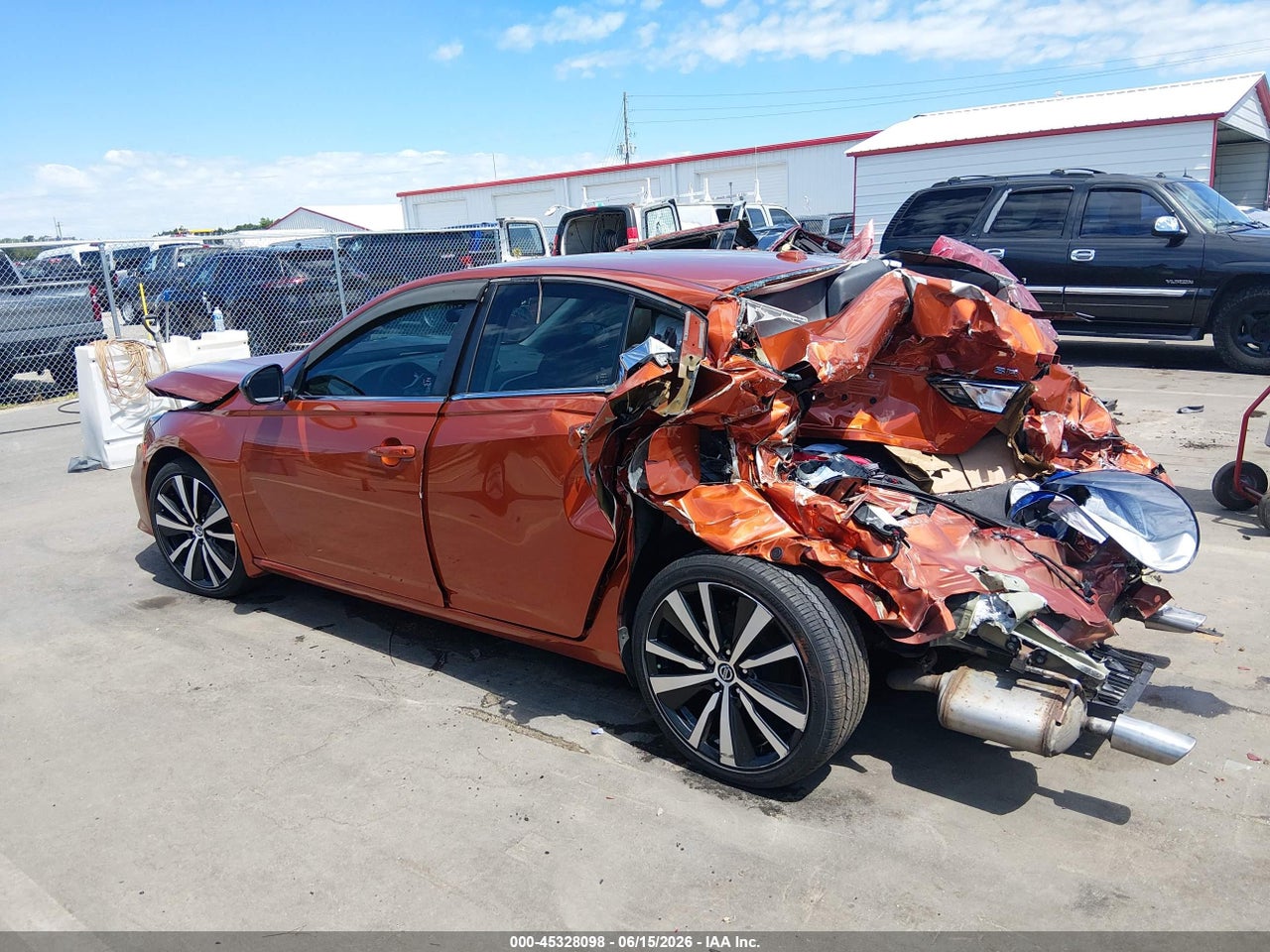 2021 NISSAN ALTIMA SR FWD · 3/11