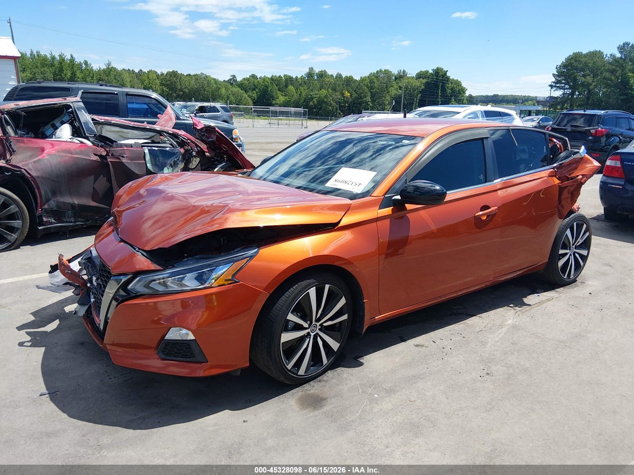 2021 NISSAN ALTIMA SR FWD · 2/11