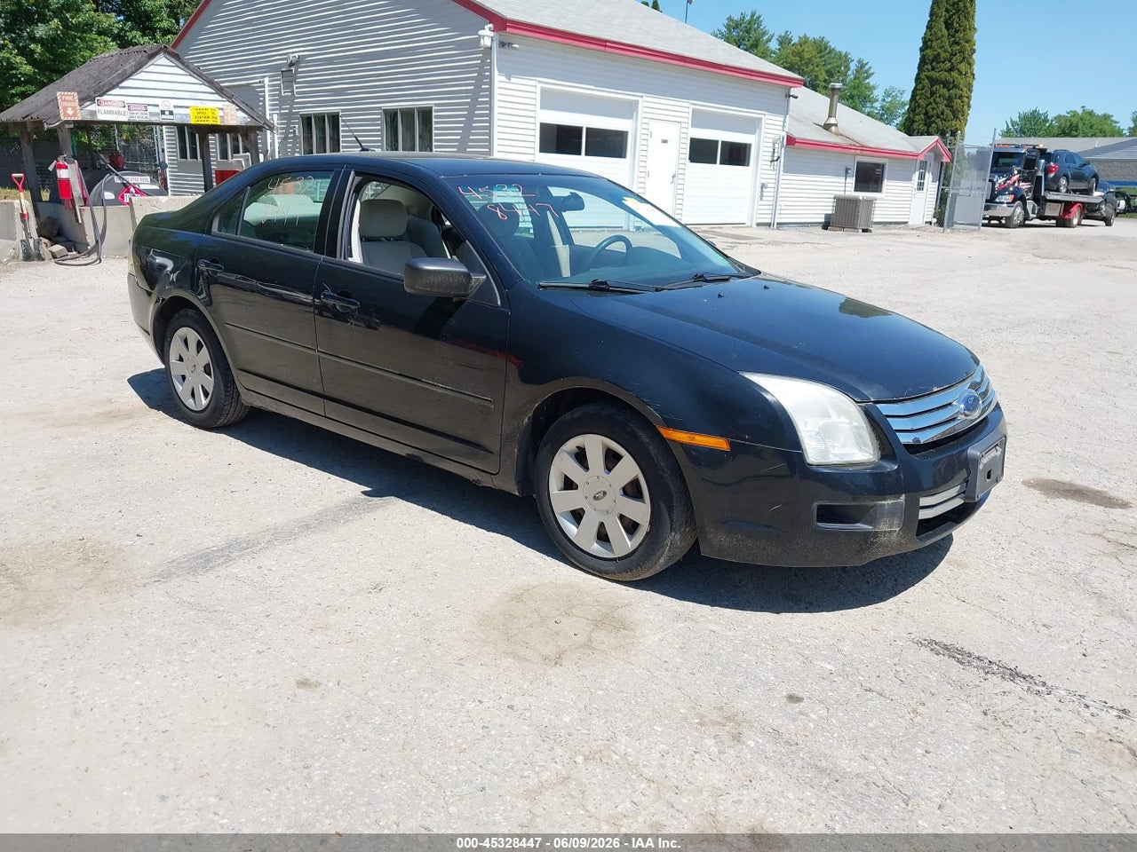 3FAHP06Z08R****** · 2008 FORD FUSION S