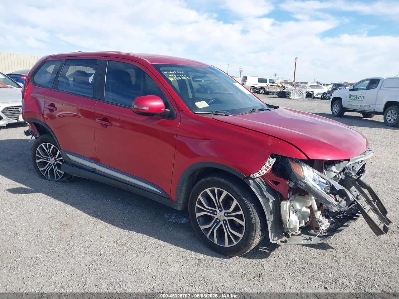 JA4AZ3A32JZ****** · 2018 MITSUBISHI OUTLANDER SE