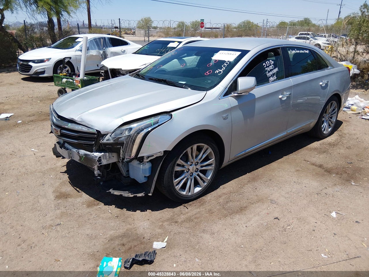 2018 CADILLAC XTS LUXURY · 2/10