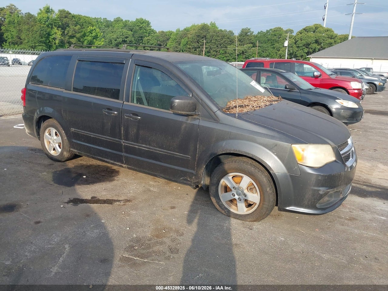 2C4RDGCG2CR****** · 2012 DODGE GRAND CARAVAN SXT