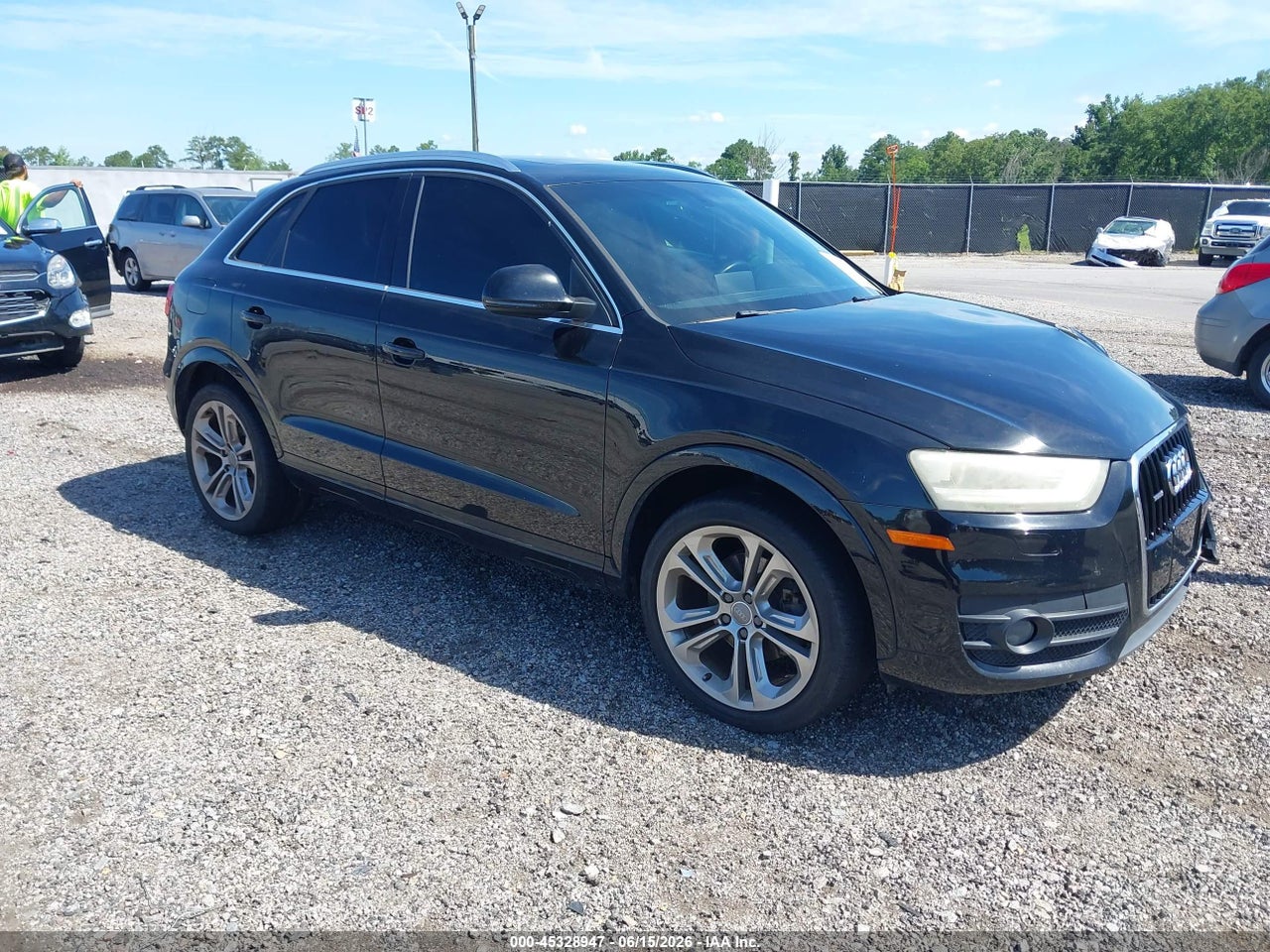 WA1GFCFS9FR****** · 2015 AUDI Q3 2.0T PREMIUM PLUS