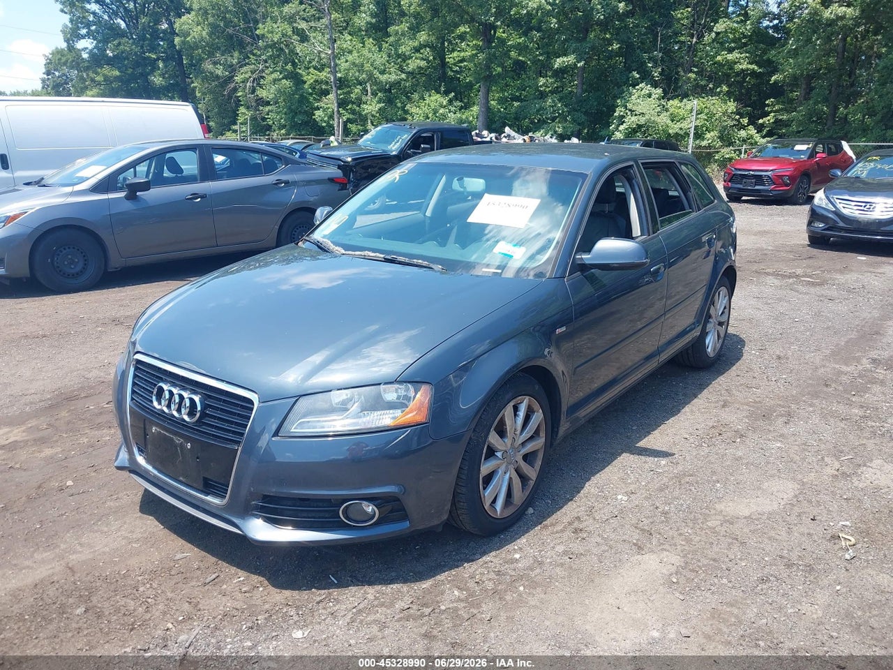 2011 AUDI A3 2.0 TDI PREMIUM · 2/11