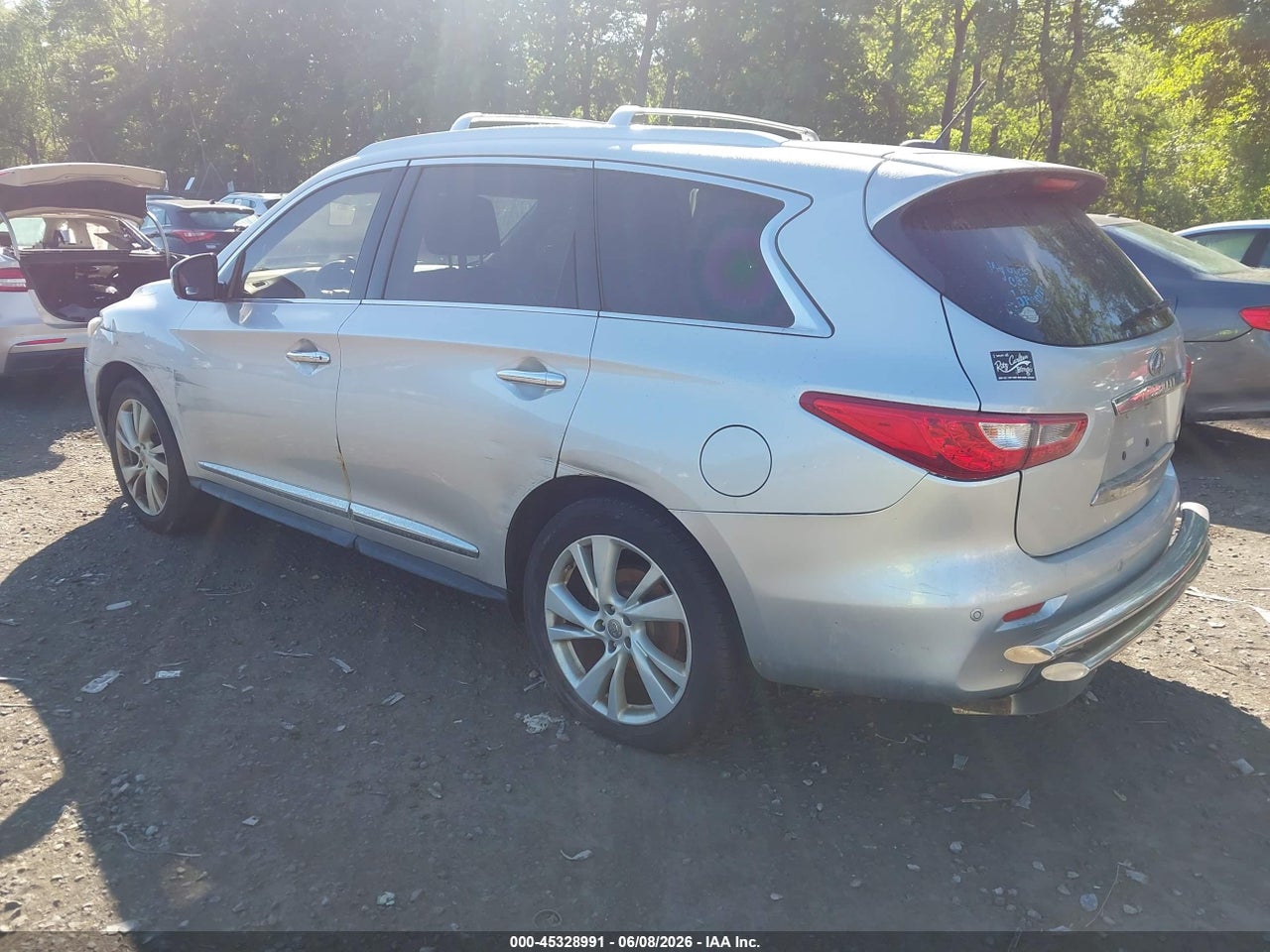 2013 INFINITI JX35 · 3/11
