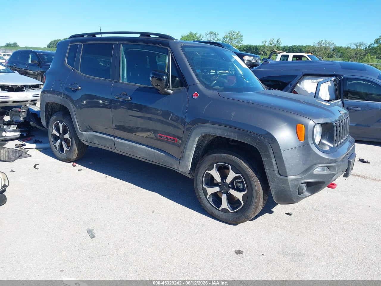 ZACNJDC11NP****** · 2022 JEEP RENEGADE TRAILHAWK 4X4