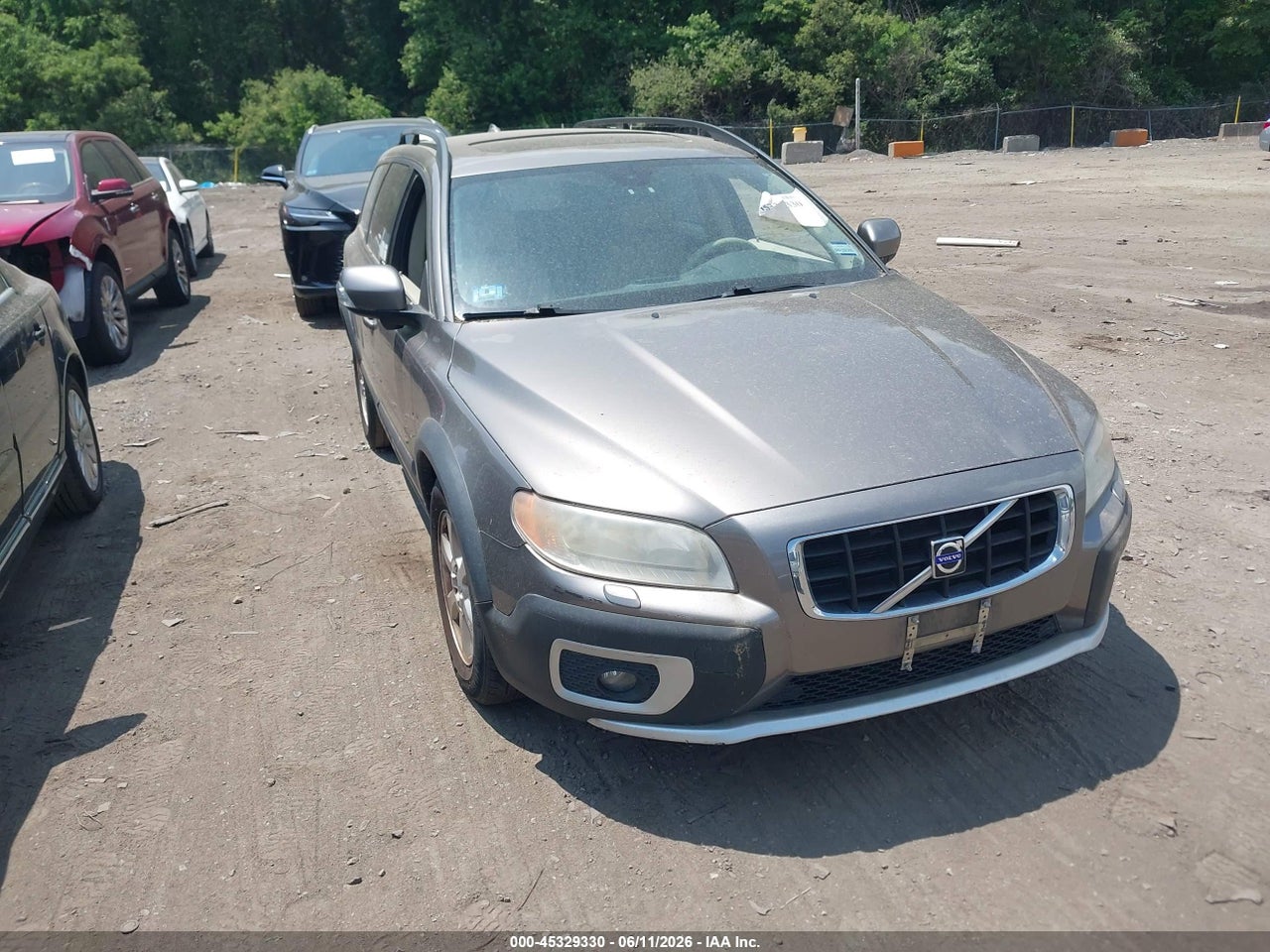 YV4BZ982181****** · 2008 VOLVO XC70 3.2