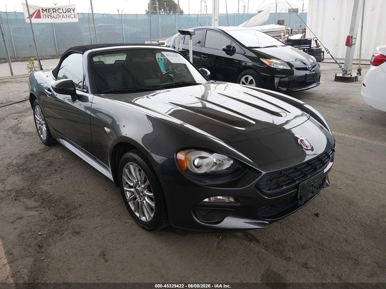 JC1NFAEK6H0****** · 2017 FIAT 124 SPIDER CLASSICA