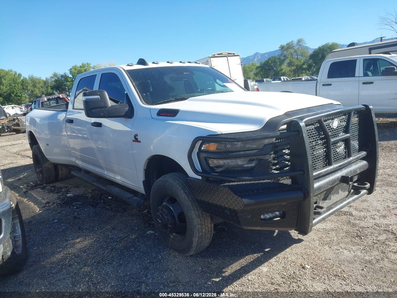 3C63RRGL9SG****** · 2025 RAM 3500 TRADESMAN  4X4 8' BOX