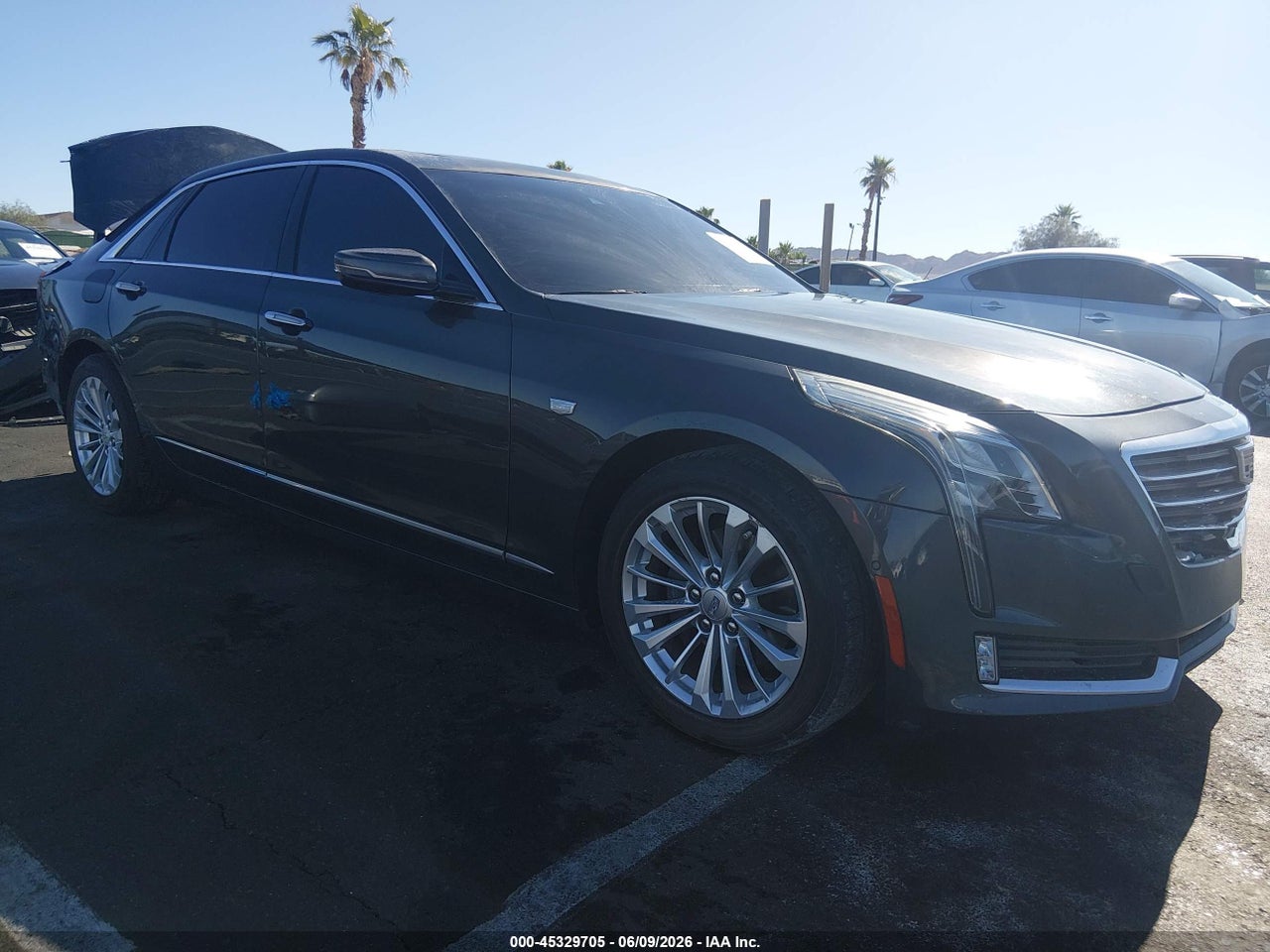 1G6KC5RX8HU****** · 2017 CADILLAC CT6 LUXURY