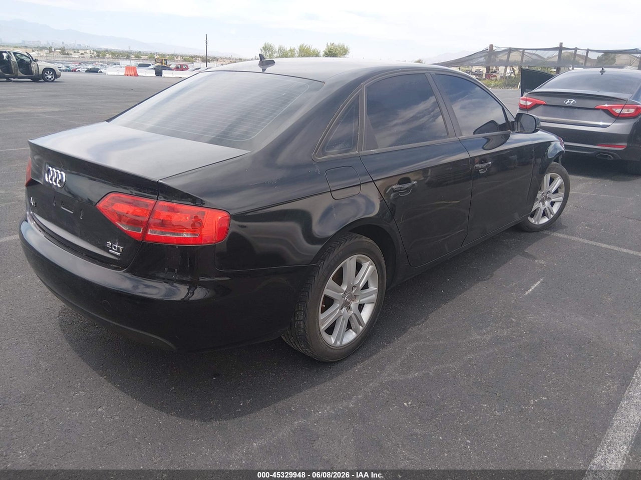 2011 AUDI A4 2.0T PREMIUM · 4/11