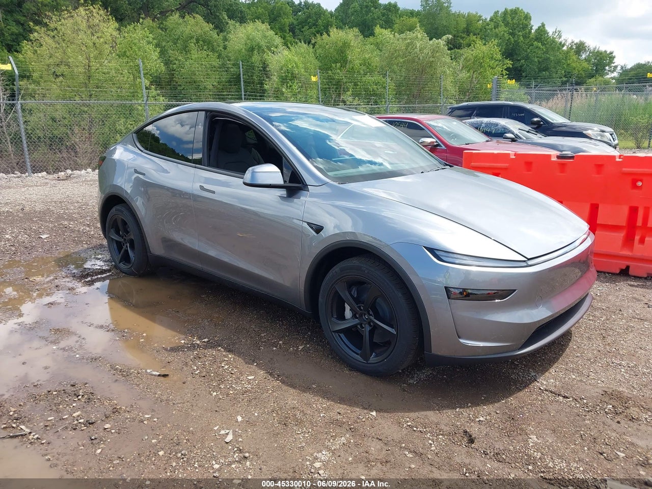 7SAYGDEE4TF****** · 2026 TESLA MODEL Y ALL-WHEEL DRIVE/LONG RANGE LAUNCH SERIES/PREMIUM ALL-WHEEL DRIVE
