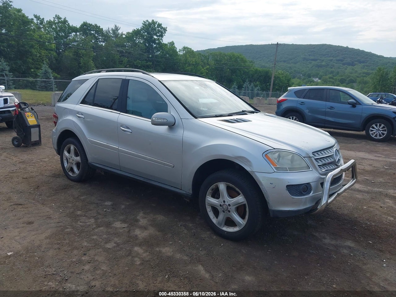 4JGBB86E18A****** · 2008 MERCEDES-BENZ ML 350 4MATIC