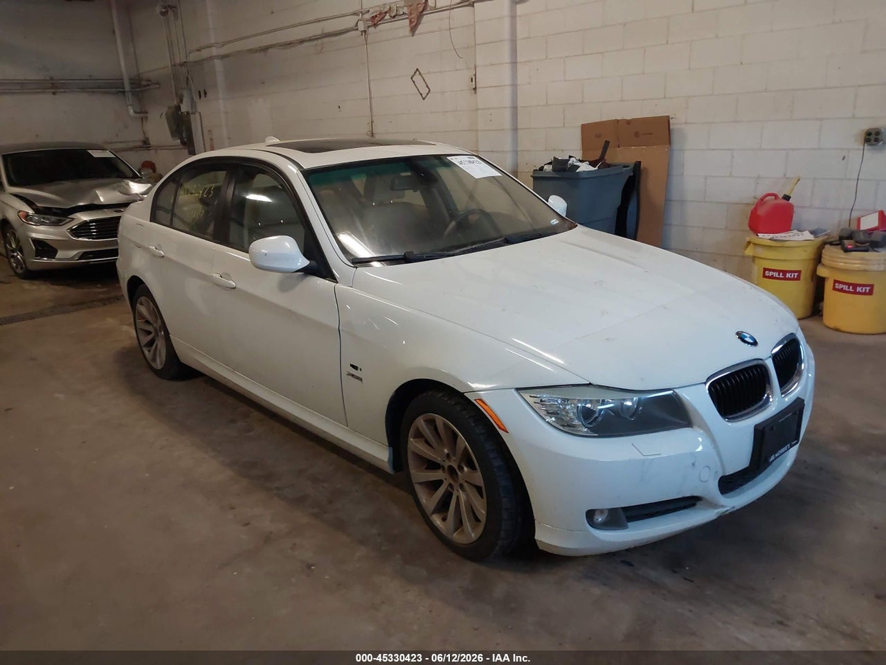 WBAPK73559A****** · 2009 BMW 328I XDRIVE