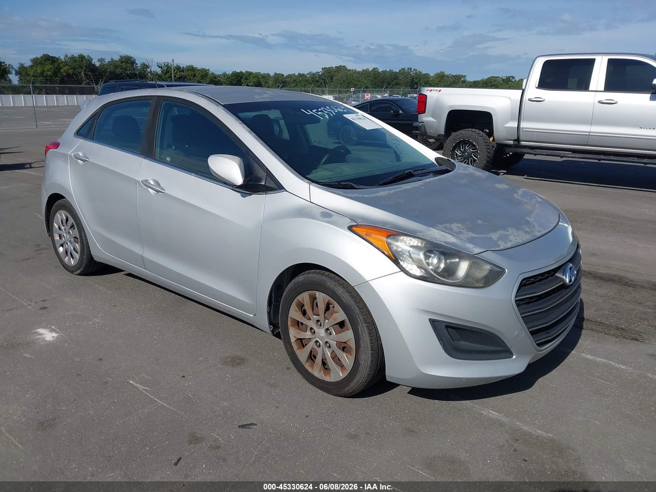 KMHD35LH3HU****** · 2017 HYUNDAI ELANTRA GT