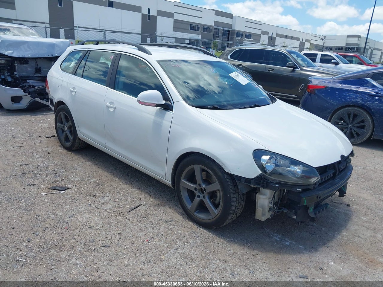 3VWPL7AJ7AM****** · 2010 VOLKSWAGEN JETTA TDI