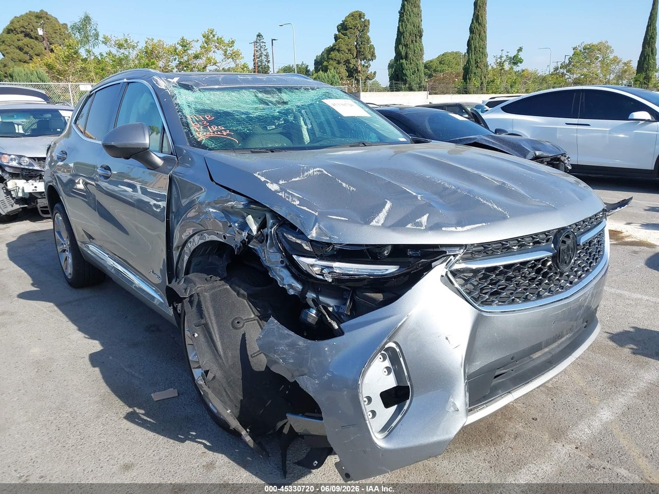 LRBFZSR42PD****** · 2023 BUICK ENVISION AVENIR AWD