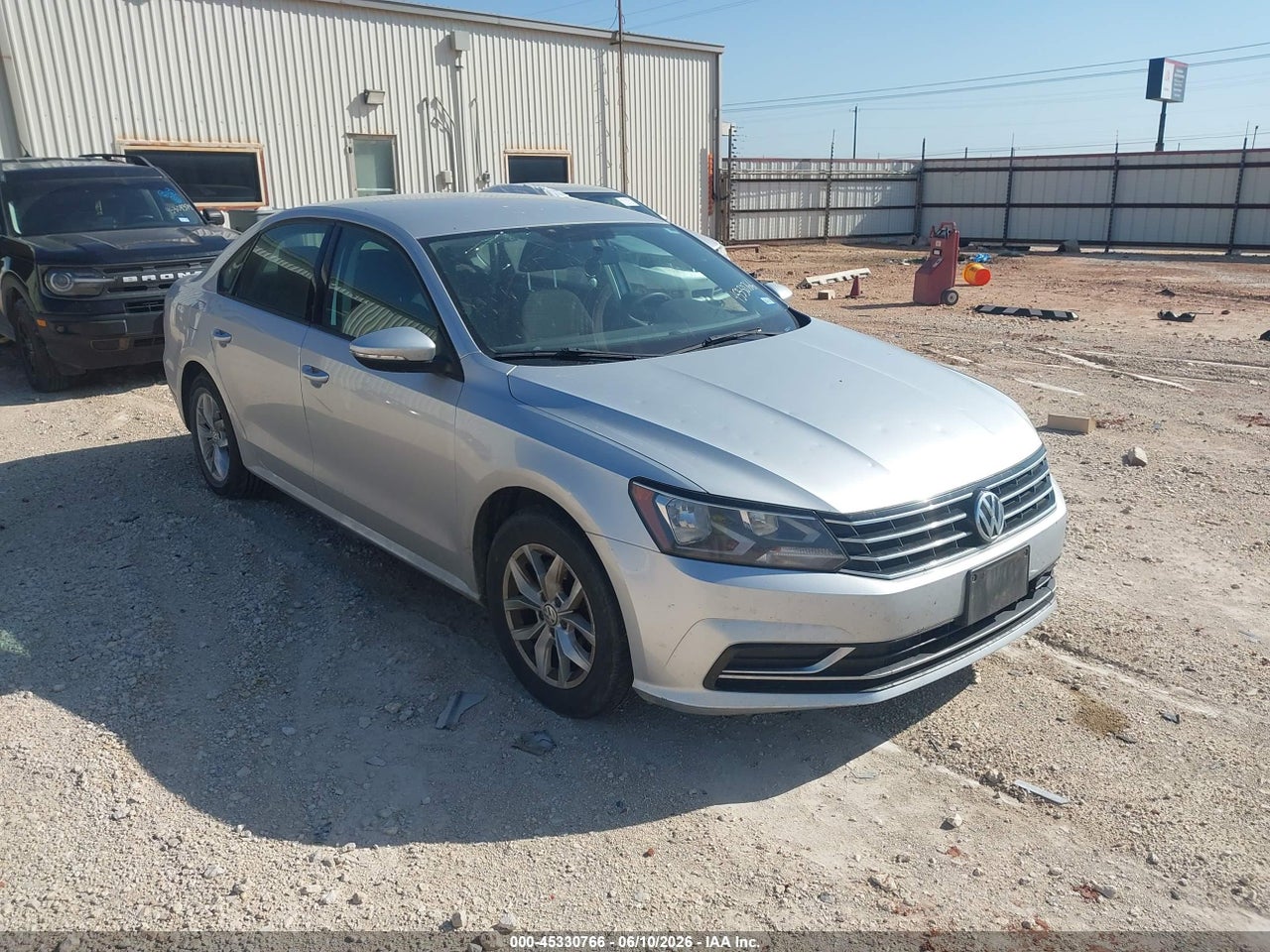 1VWAA7A37JC****** · 2018 VOLKSWAGEN PASSAT 2.0T R-LINE/2.0T S