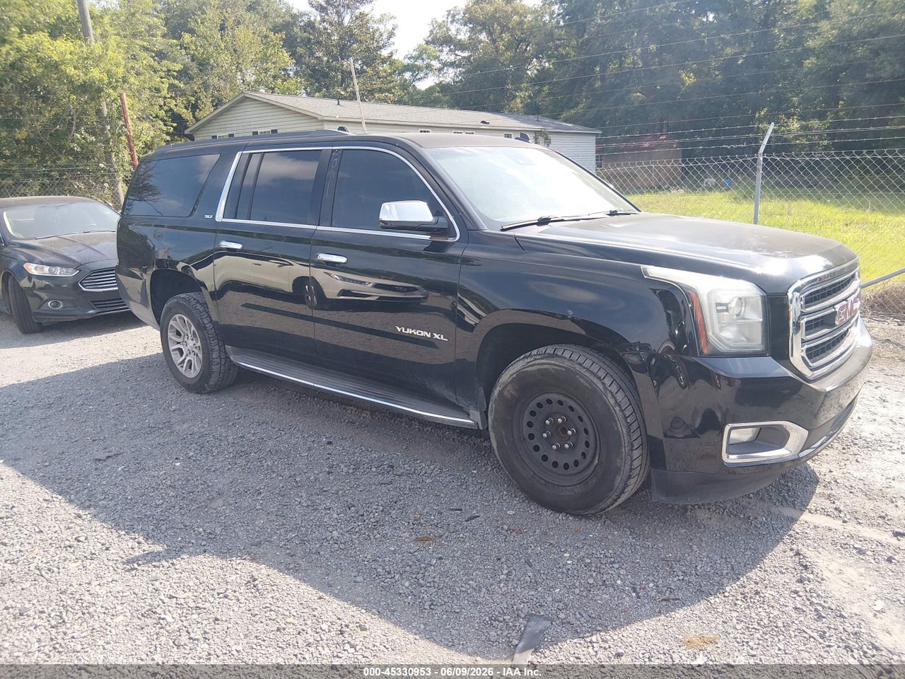 1GKS1HKC7FR****** · 2015 GMC YUKON XL 1500 SLT