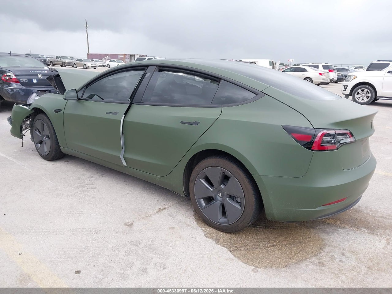 2023 TESLA MODEL 3 REAR-WHEEL DRIVE · 3/10