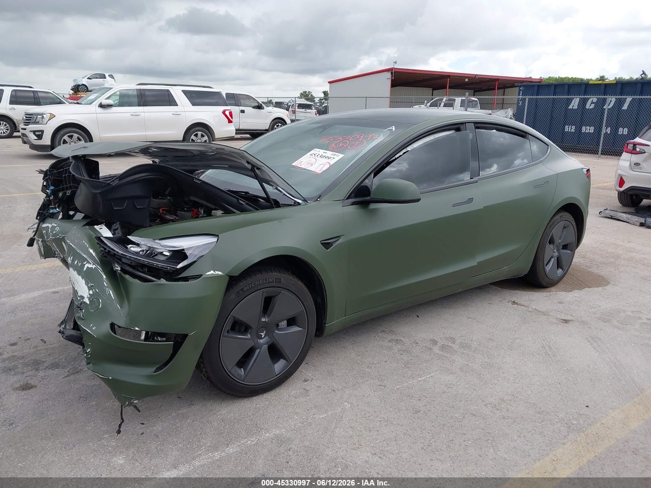 2023 TESLA MODEL 3 REAR-WHEEL DRIVE · 2/10