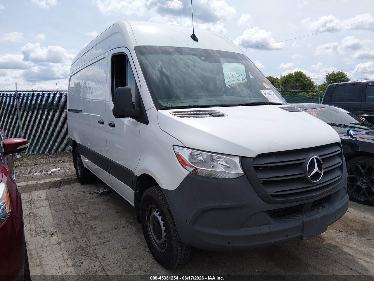 W1W4EBHY0LT****** · 2020 MERCEDES-BENZ SPRINTER 2500 STANDARD ROOF V6