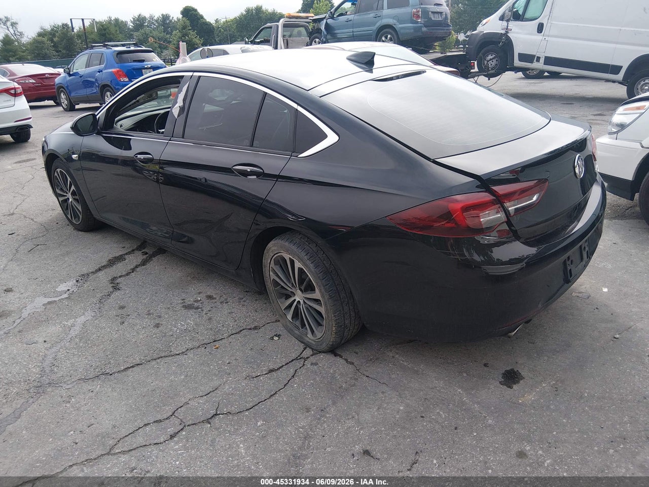 2019 BUICK REGAL SPORTBACK AWD ESSENCE · 3/11