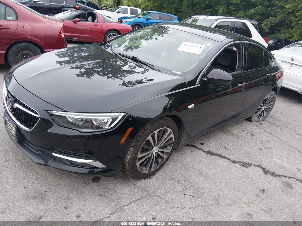 2019 BUICK REGAL SPORTBACK AWD ESSENCE · 2/11
