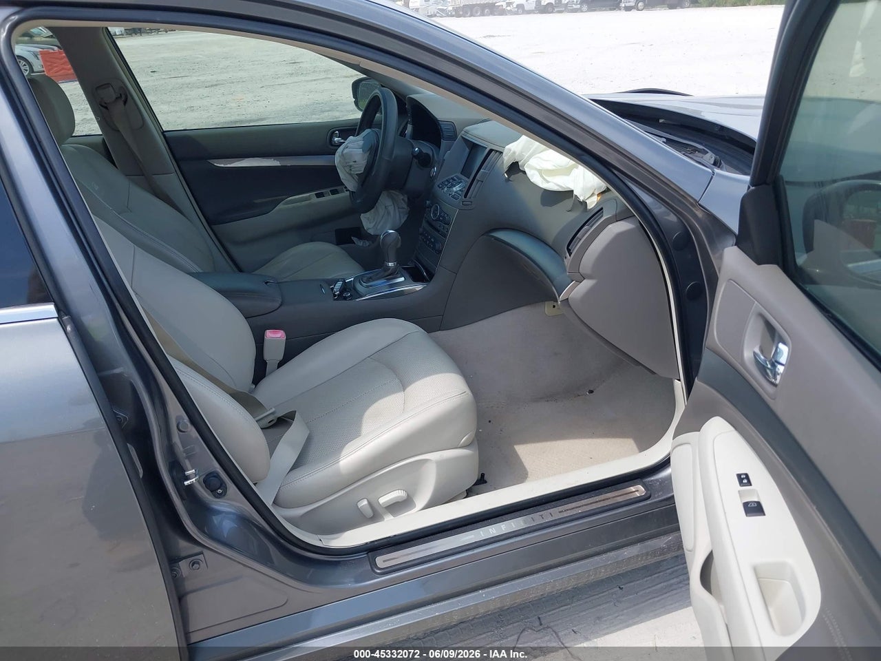 2012 INFINITI G25X · 5/11