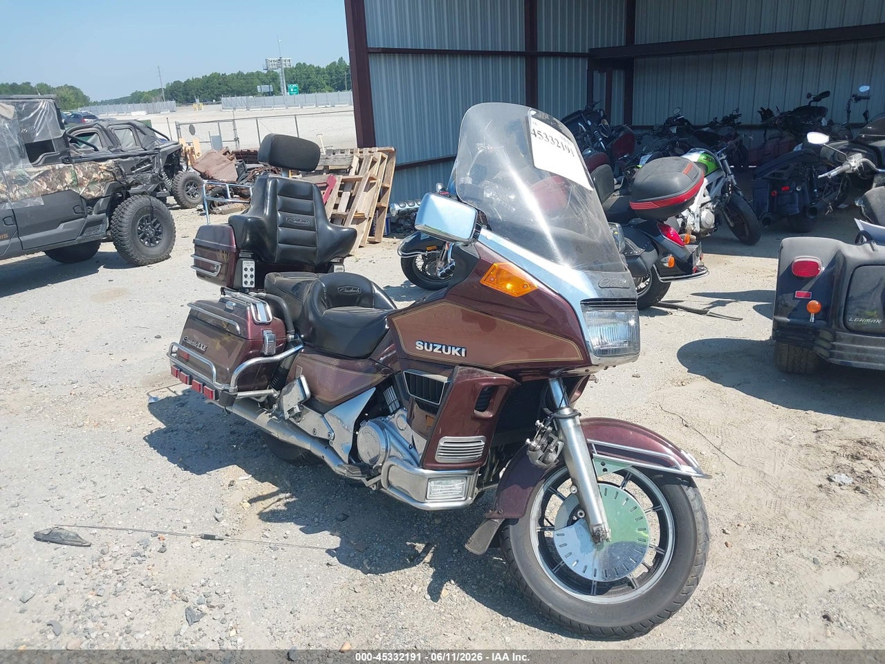 JS1VX71A5G2****** · 1986 SUZUKI GV1400 GD