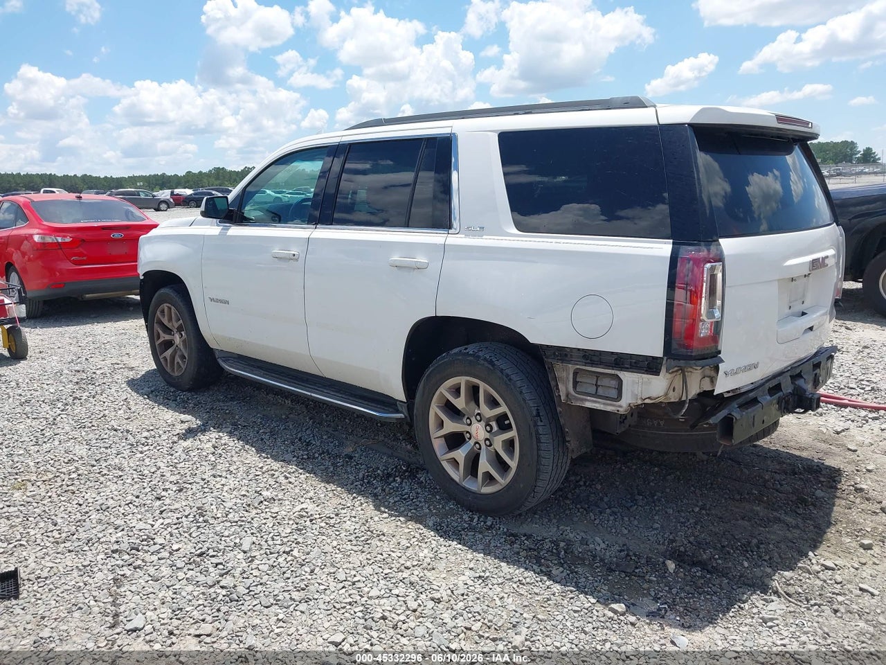 2015 GMC YUKON SLE · 3/11