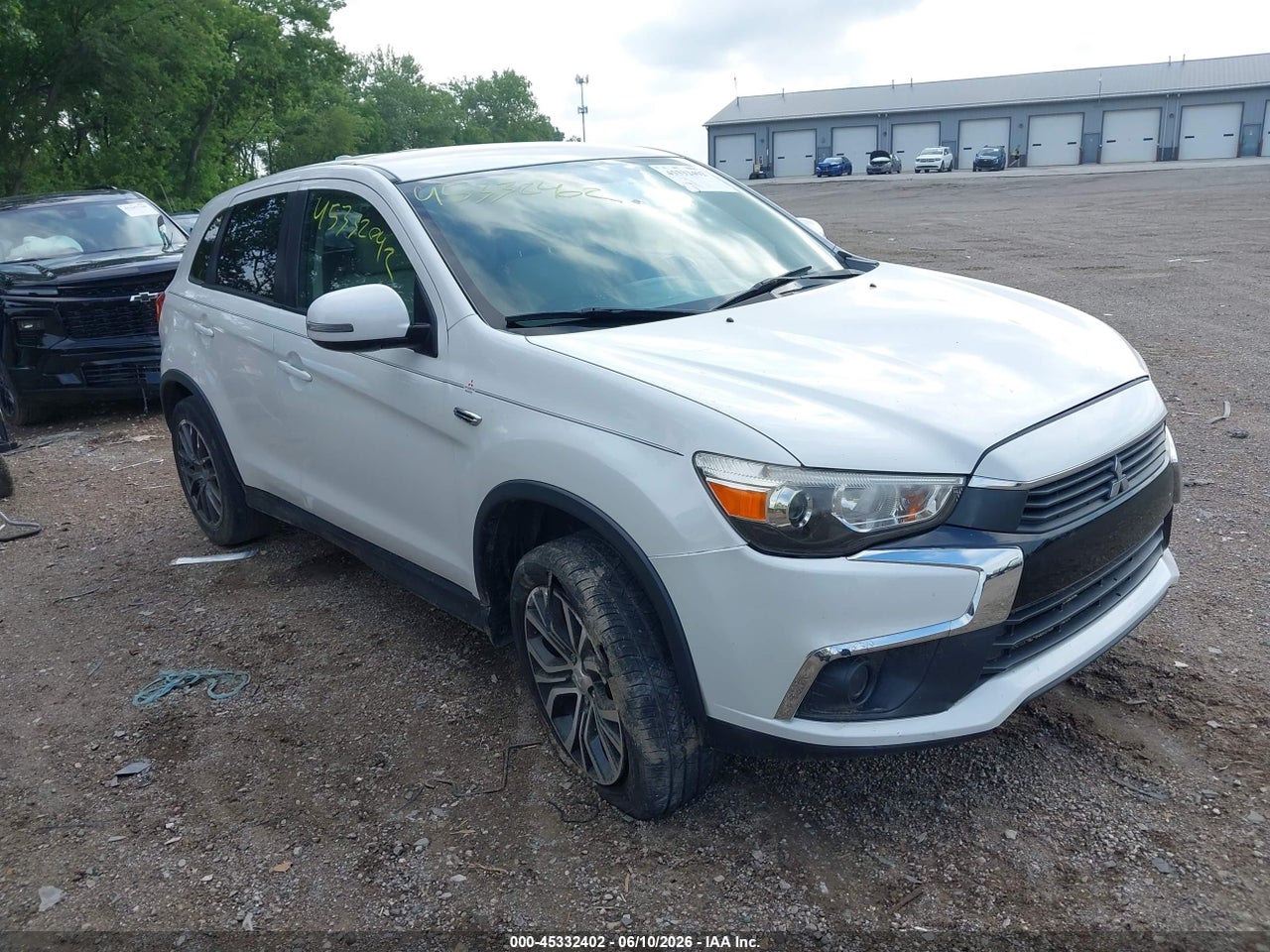 JA4AP3AU3HZ****** · 2017 MITSUBISHI OUTLANDER SPORT 2.0 LE