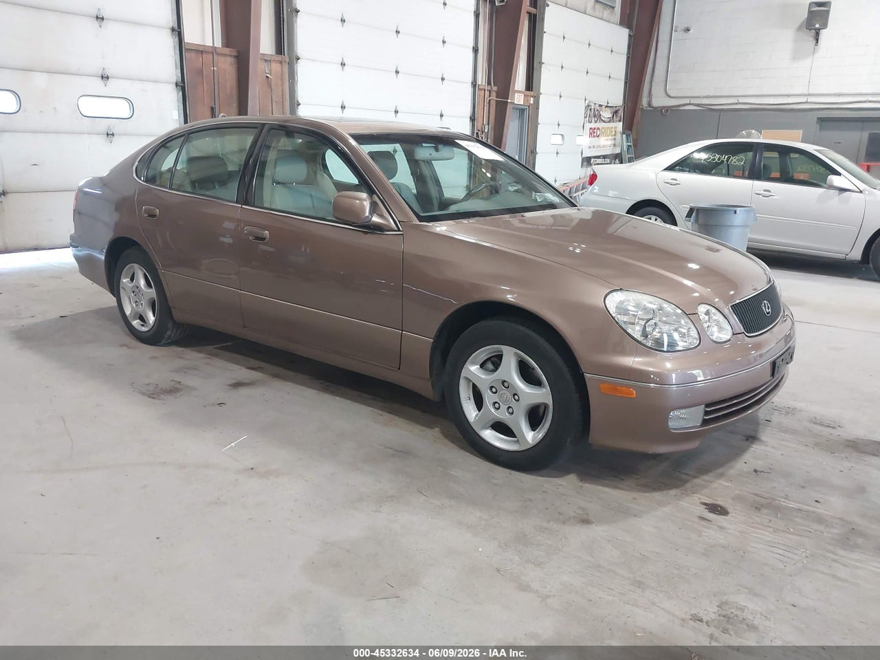 JT8BD68S9Y0****** · 2000 LEXUS GS 300