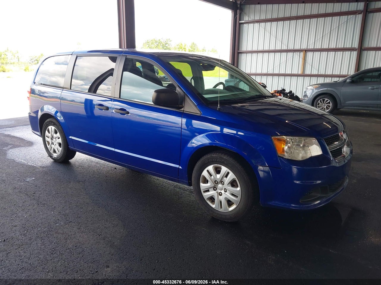 2C4RDGBG9KR****** · 2019 DODGE GRAND CARAVAN SE