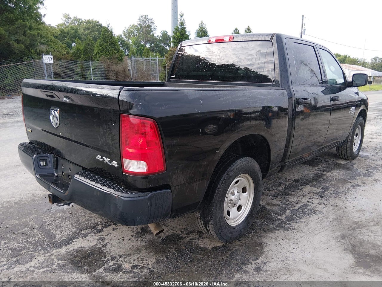 2019 RAM 1500 CLASSIC TRADESMAN  4X4 5'7 BOX · 4/11
