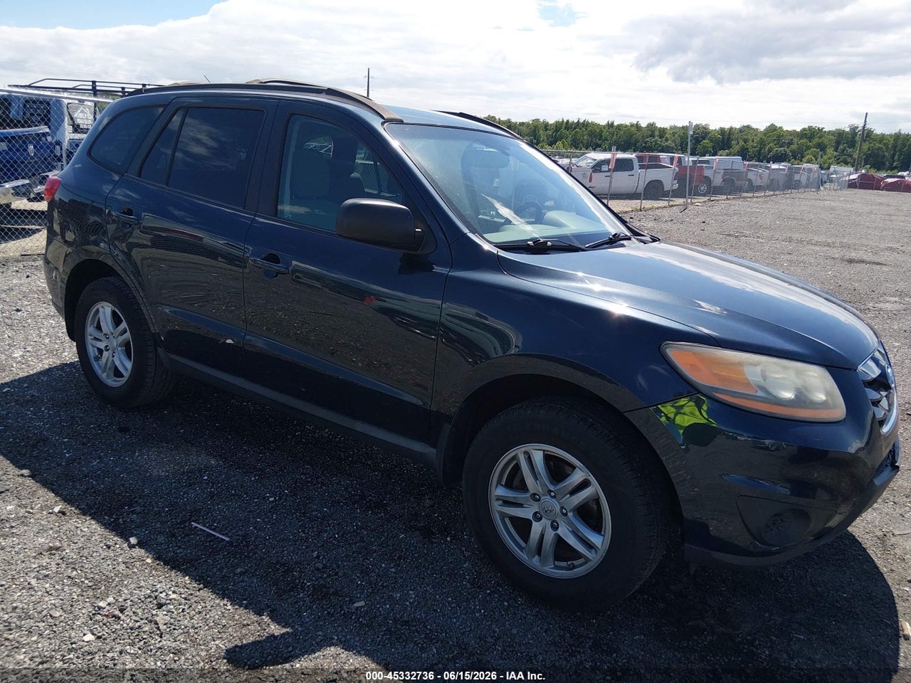 5XYZGDAB3BG****** · 2011 HYUNDAI SANTA FE GLS