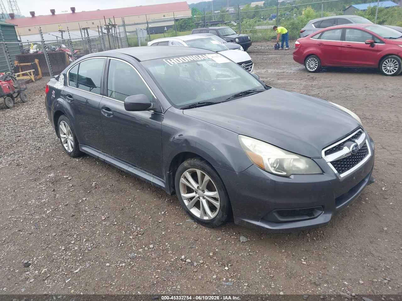 4S3BMBC68D3****** · 2013 SUBARU LEGACY 2.5I PREMIUM