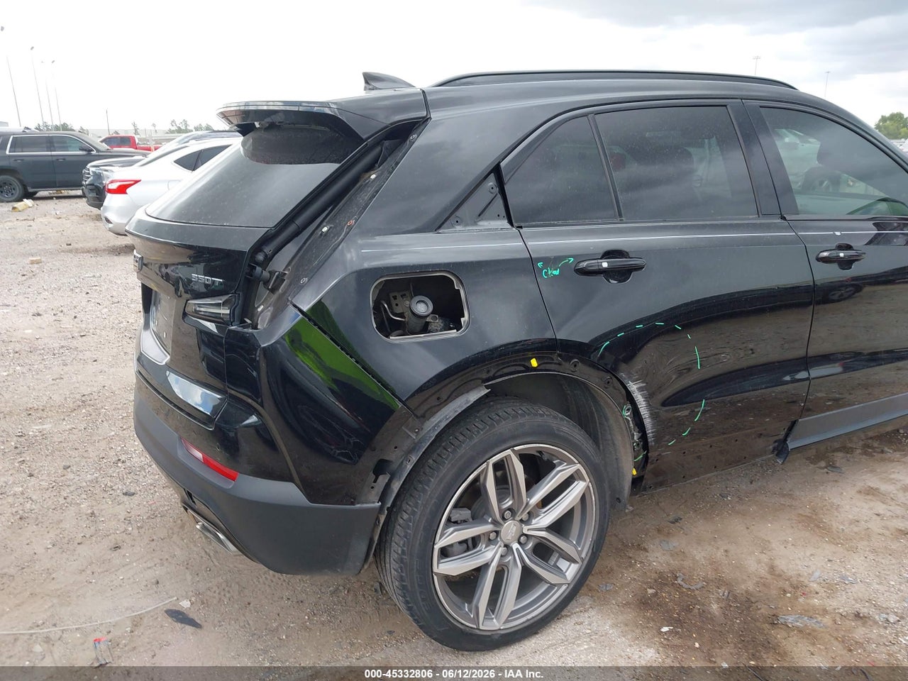 2022 CADILLAC XT4 FWD SPORT · 6/11