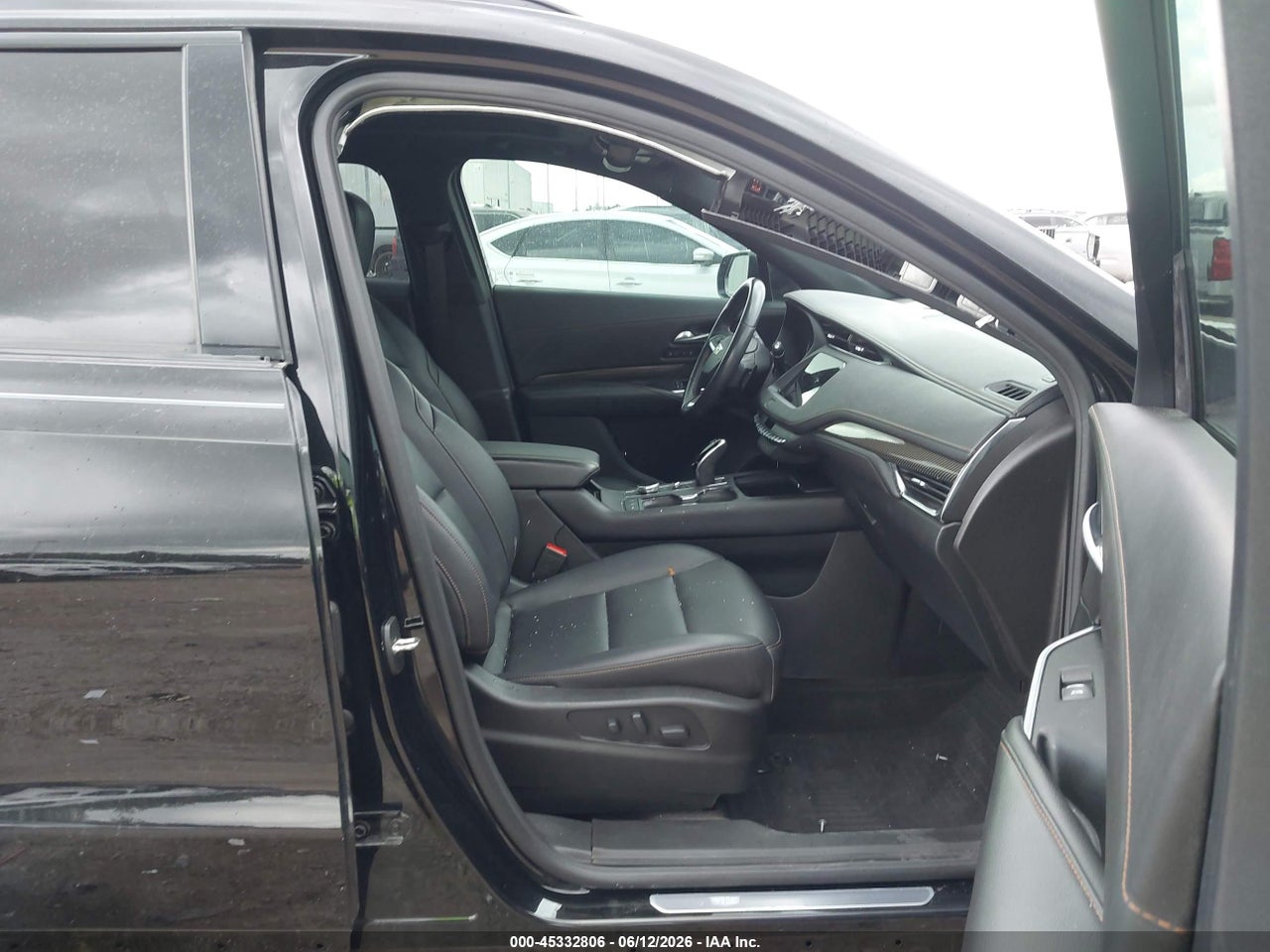2022 CADILLAC XT4 FWD SPORT · 5/11