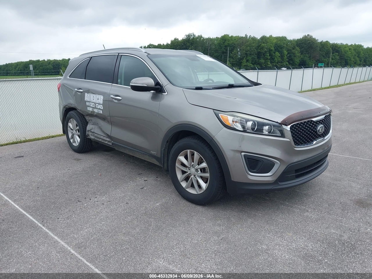 5XYPGDA33HG****** · 2017 KIA SORENTO 2.4L LX