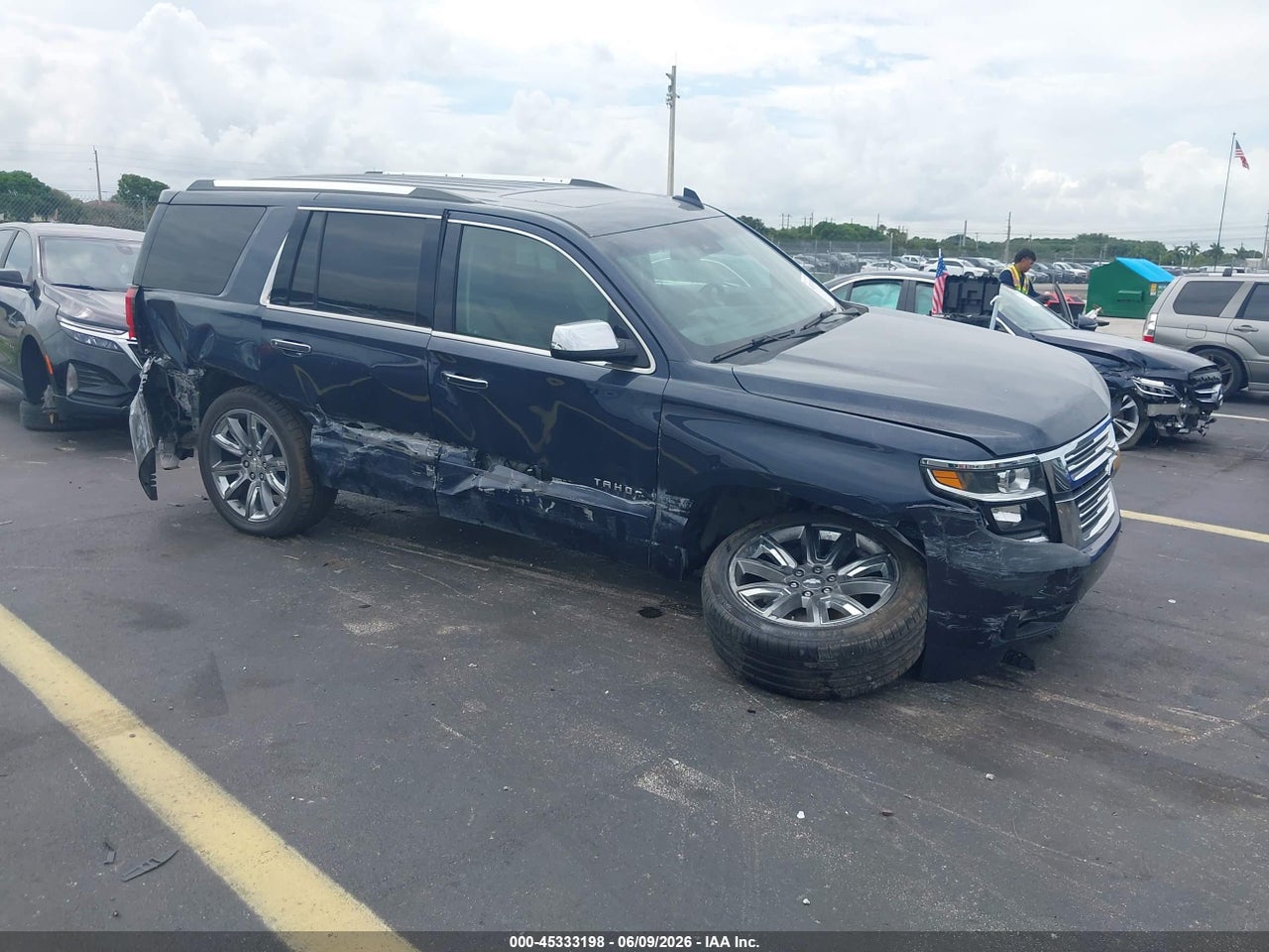 1GNSCCKC6JR****** · 2018 CHEVROLET TAHOE PREMIER