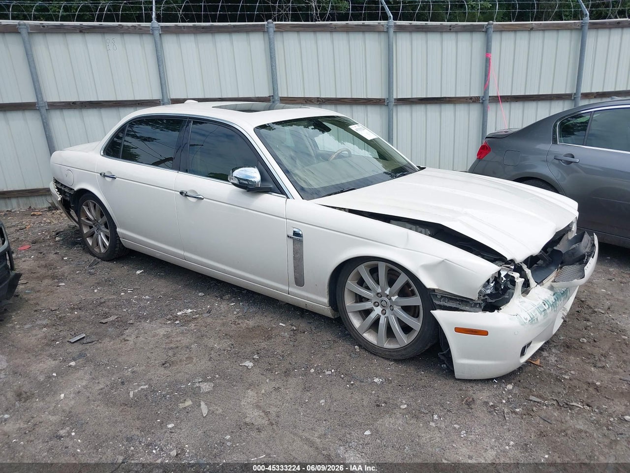 2008 JAGUAR XJ VANDEN PLAS