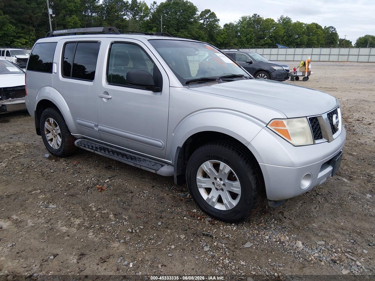 5N1AR18W95C****** · 2005 NISSAN PATHFINDER LE