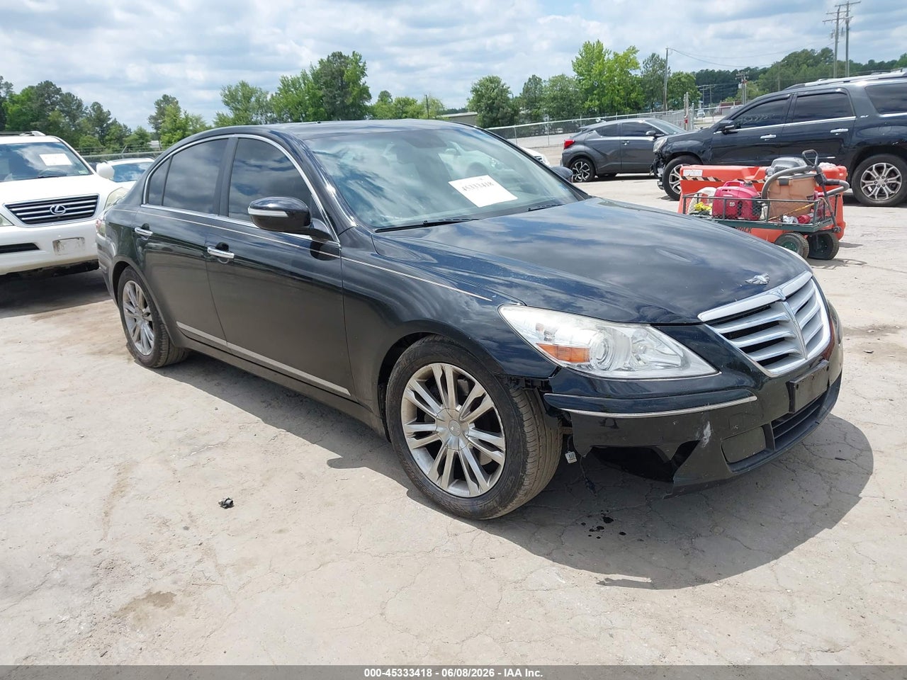 KMHGC4DF2BU****** · 2011 HYUNDAI GENESIS 4.6